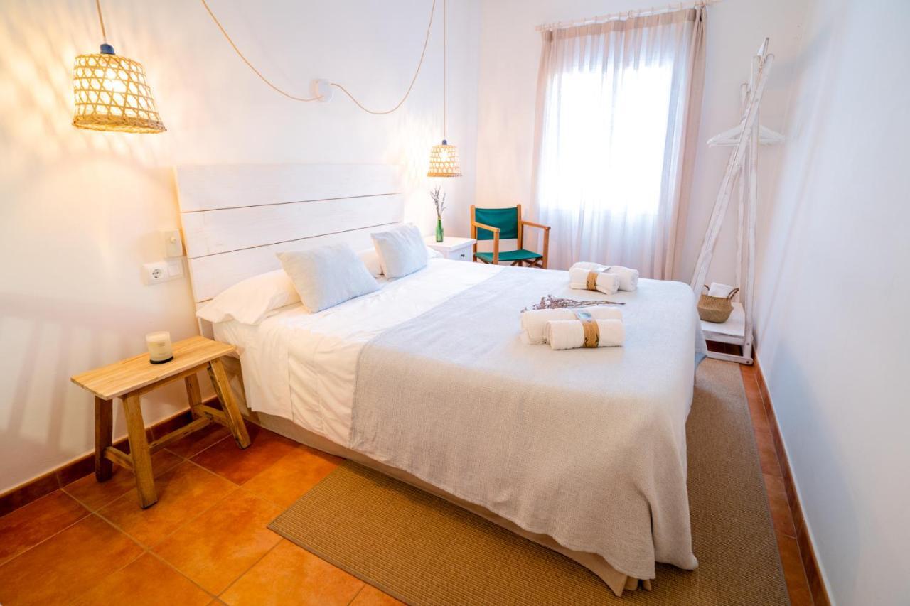 Hostal Sa Posada Set Cales Сьюдадела Экстерьер фото