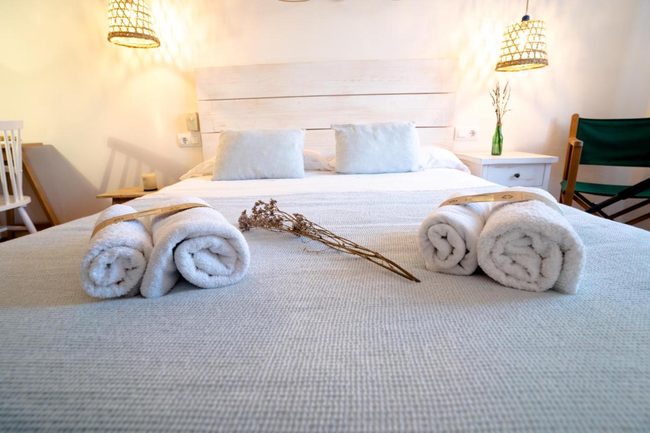 Hostal Sa Posada Set Cales Сьюдадела Экстерьер фото